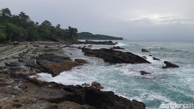 8 Pantai Dekat Jakarta, Cocok untuk Liburan Singkat Saat Nataru, 1. Pantai Ancol, 2. Pantai Pulau Macan, 4. Pantai Pulau Pari, 5. Pantai Sunrise, 6. Pantai Tanjung Lesung, 7. Pantai Sawarna, 8. Pantai Florida