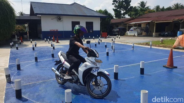 Array,Selain Bikin SIM Baru, Ini 2 Alasan Kamu Harus Ikut Ujian Praktik SIM