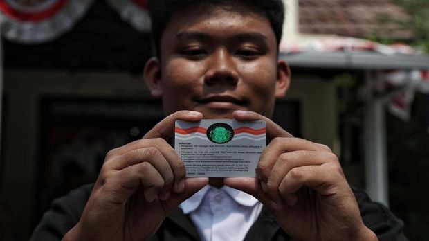 Array,Perpanjang SIM Mati Tanpa Bikin Baru Berlaku Hari Ini, Catat Syaratnya