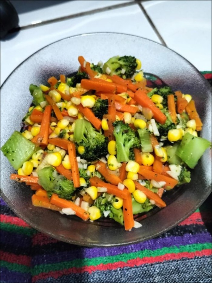 Array,Resep Pembaca: Tumis Brokoli Wortel