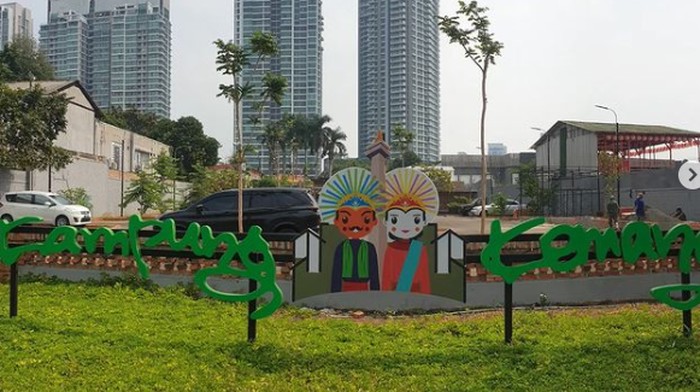 Array,Rute Transjakarta ke Tempat Elite Paling Keren Sedunia, Kemang Raya