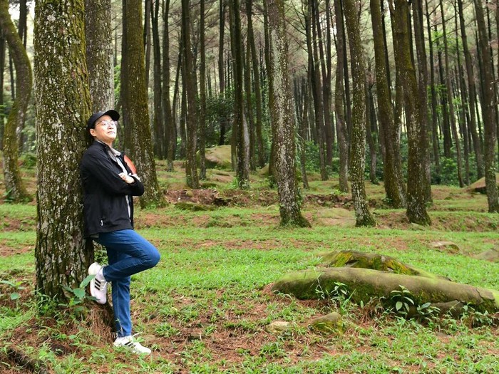 Array,Hutan Pinus Gunung Pancar, Lokasi Sri Mulyani Nikmati Weekend