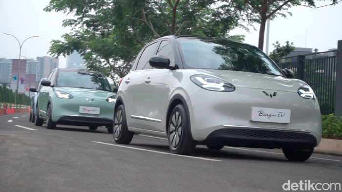 Wuling BingouEV Diskon Rp 178 Juta, tapi...., Daftar Harga Mobil Listrik Wuling Terbaru, Harga Wuling Air ev, Harga Wuling BinguoEV, Harga Wuling Cloud EV