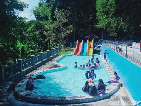 7 Wisata Alternatif Umbul Cokro Klaten: Lokasi dan Harga Tiket Masuk, 1. Umbul Manten, 2. Umbul Pelem, 3. Umbul Nilo, 4. Umbul Brintik, 5. Umbul Sigedang Kapilaler, 6. Umbul Siblarak, 7. Umbul Ponggok