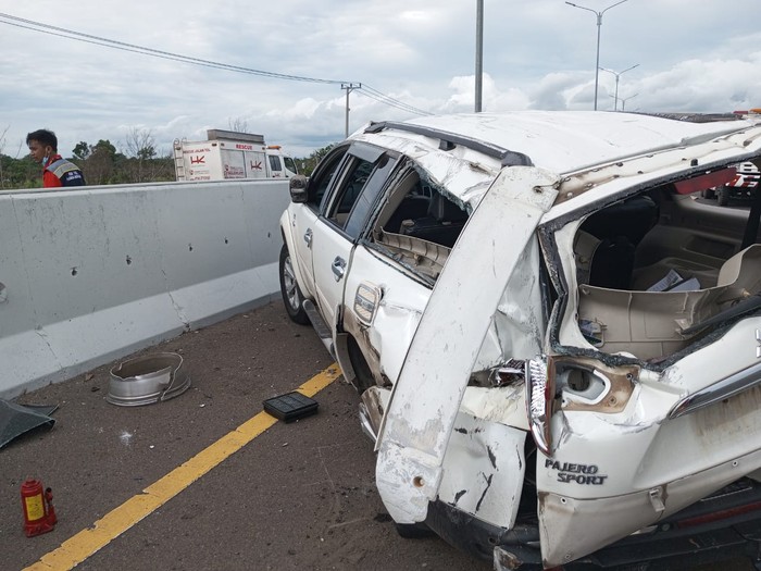 Array,Jangan Norak! Ini Alasan Fortuner-Pajero Jangan Dipakai Kebut-kebutan di Tol