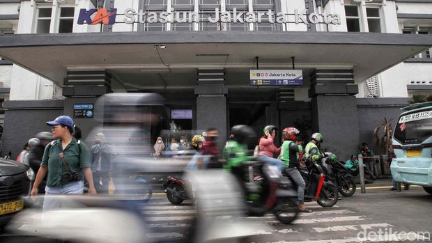 Array,Top 15+ Tempat Wisata Kota Tua Jakarta dengan Sejarahnya Lengkap