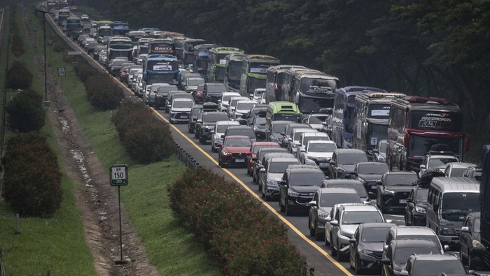 Jangan Mudik Tanggal Segini, Pokoknya Jangan!, Puncak Arus Mudik dan Arus Balik Lebaran 2026, Sistem One Way di Tol Trans Jawa Selama Arus Mudik dan Balik 2026, Contraflow, Ganjil Genap