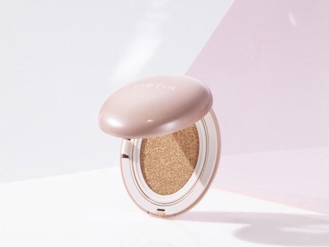 Array,7 Urutan Makeup Menggunakan Cushion buat Tampilan Flawless Sehari-hari