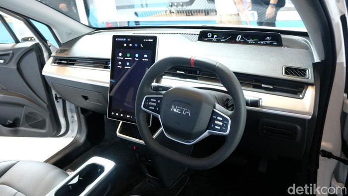Array,Jual Rugi! Mobil Listrik Ini Kena Diskon Gede, Harga Jadi Rp 150 Jutaan
