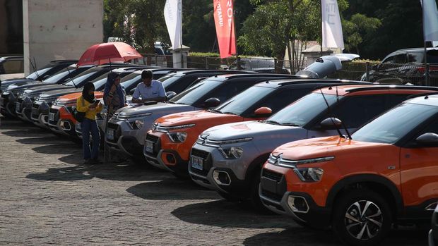 Array,Rupiah Loyo, Harga Mobil di Indonesia Terancam Naik
