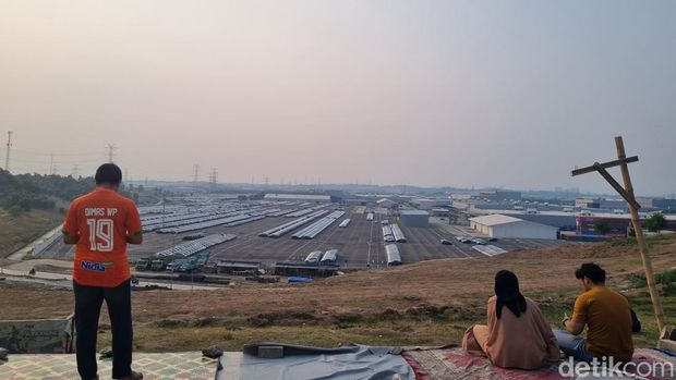 Array,Sempat Viral, Sekarang Bukit Hyundai Bekasi Sepi Pengunjung