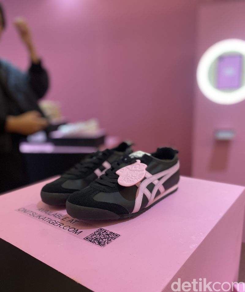 Array,Sneakers Onitsuka Tiger x Patou Hadir di Indonesia, Dibalut Sentuhan Feminin