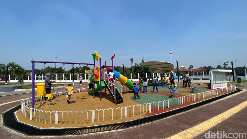 Array,Wisata Viral di Kota Depok, Bisa Buat Ngabuburit Nih