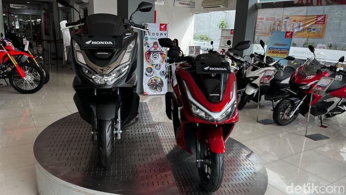 Array,Industri Sepeda Motor Minta Pajak Jangan Dinaikin!