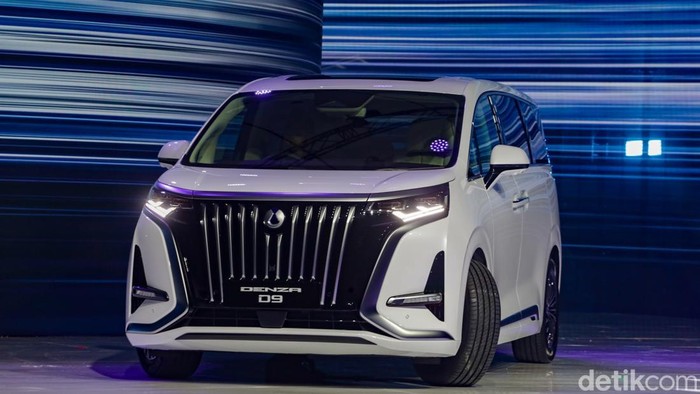 Array,Daftar Merek Mobil Terlaris di Indonesia Juni 2025: Denza Menyala!
