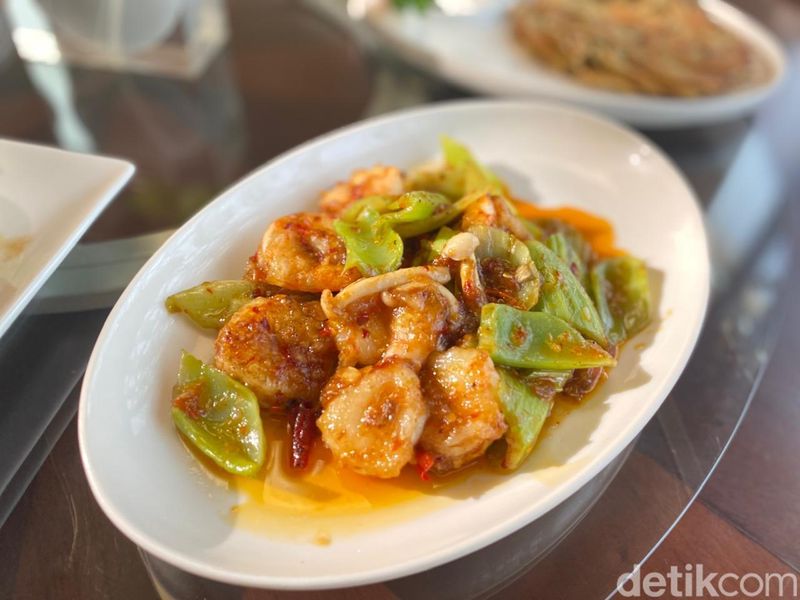 Array,Spesial Imlek! Hidangan Kanton Autentik di Hai Wang Restaurant