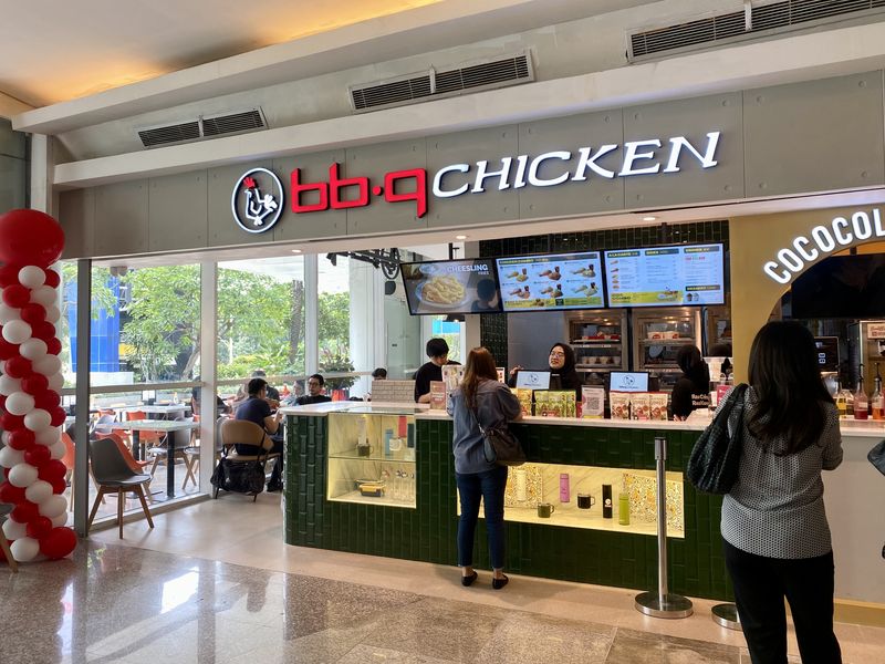BB.Q Chicken : Begini Rasa Ayam Goreng Korea Kesukaan Shin Tae-yong!, 1. Sering muncul di Drakor, 2. Cheesling dan Ganjeong,   3. Golden Original dan Mala Hot,   4. Hot Spicy dan Soy Garlic