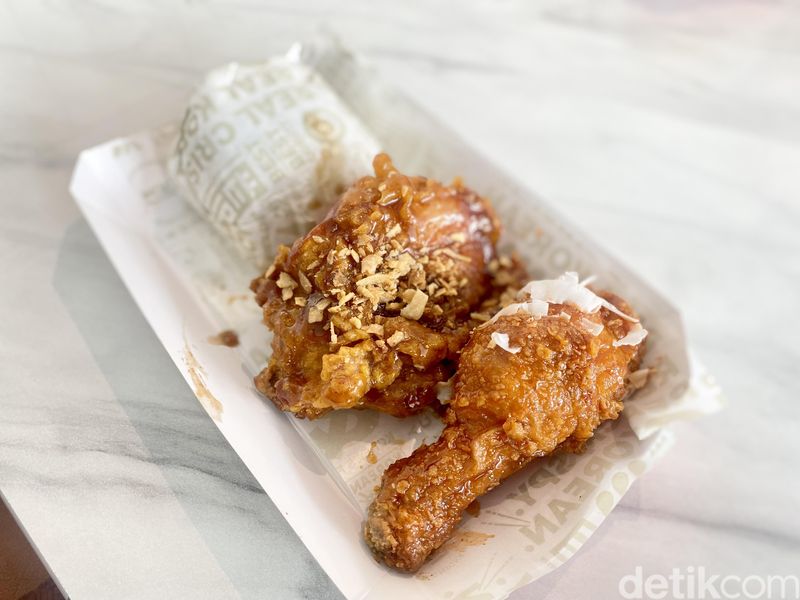 BB.Q Chicken : Begini Rasa Ayam Goreng Korea Kesukaan Shin Tae-yong!, 1. Sering muncul di Drakor, 2. Cheesling dan Ganjeong,   3. Golden Original dan Mala Hot,   4. Hot Spicy dan Soy Garlic