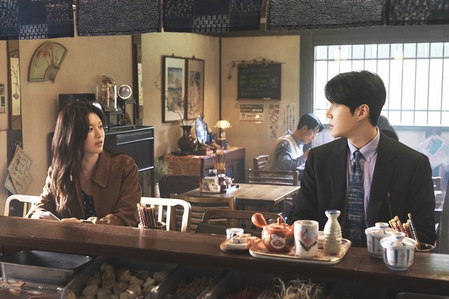 Array,21 Drakor Terbaru 2025 di Netflix, Resident Playbook Hingga Genie Make A Wish