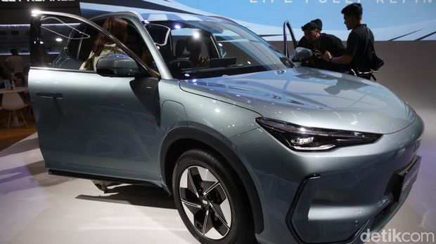 Array,Kok Bisa SUV Listrik Jaecoo J5 Dihargai Rp 249,9 Juta, Rivalnya Rp 520 Juta?