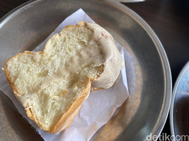 Array,Begini Rasa Roti Kukus Viral Rp 3.000-an Punya Coki Pardede