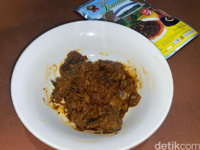 Top 3+ Rendang Lokan Autentik Minang, Mana yang Paling Berempah Sedap?, 1. Rendang Lokan Uni Lili, 2. Rendang Lokan Ismawati, 3. Rendang Lokan EGA, 4. Jadi, Rendang Lokan Mana yang Juara?