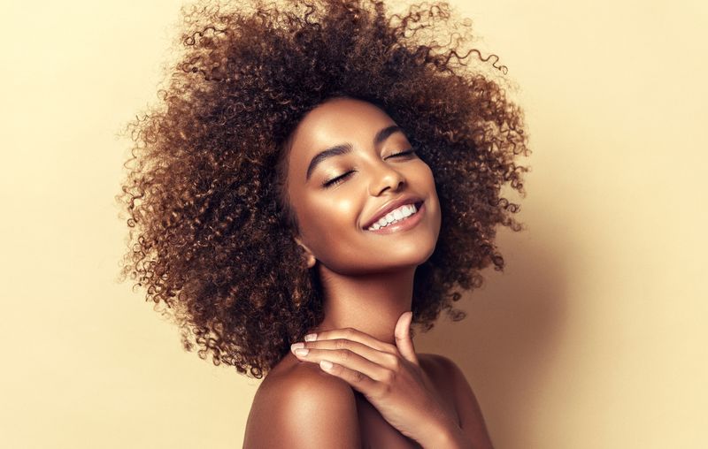 Array,Ada 9 Tipe Rambut Keriting, Kenali Bentuk dan Cara Merawatnya