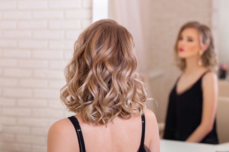 Array,Ada 9 Tipe Rambut Keriting, Kenali Bentuk dan Cara Merawatnya