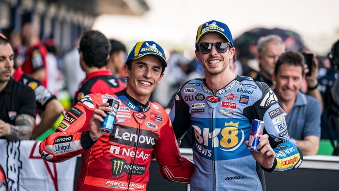 Array,Marc Marquez Sanjung Adiknya: Cuma Dia Pebalap Ducati yang Bisa Ngalahin Saya!