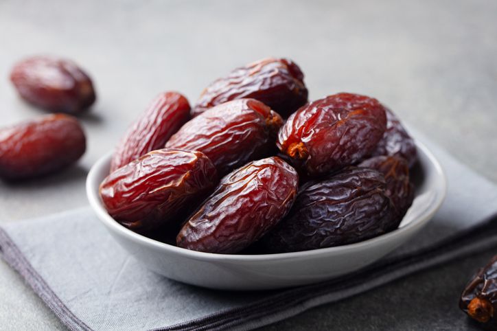 Puasa Sunah Tarwiyah dan Arafah, Ini 5 Menu Buka Puasa yang Bikin Fit, 1. Kurma, 2. Sup ayam, 3. Ayam kecap, 5. Capcay