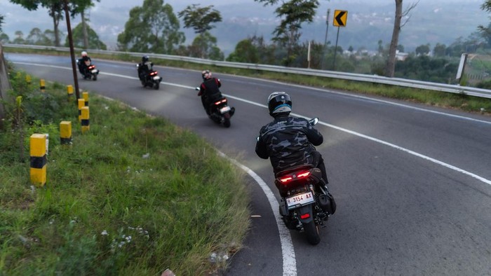 Array,Istilah 'Hotel Merah Putih' di Kalangan Bikers Pencinta Touring