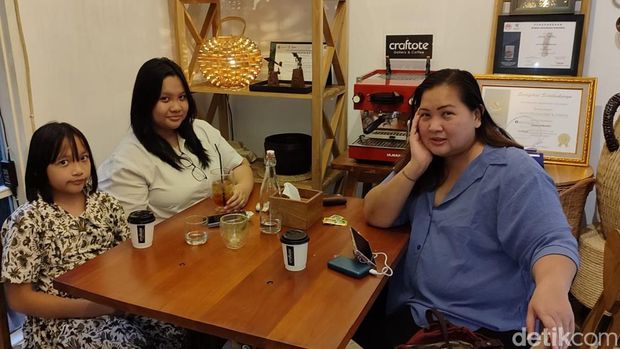 Array,Craftofe, Kopi Durian dan Galeri Seni Jadi Satu
