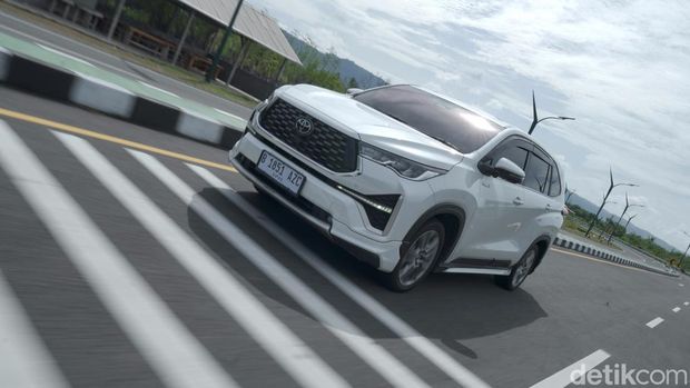 Array,Penjualan Mobil Hybrid Turun Awal Tahun 2026, Model Ini Paling Banyak Diburu