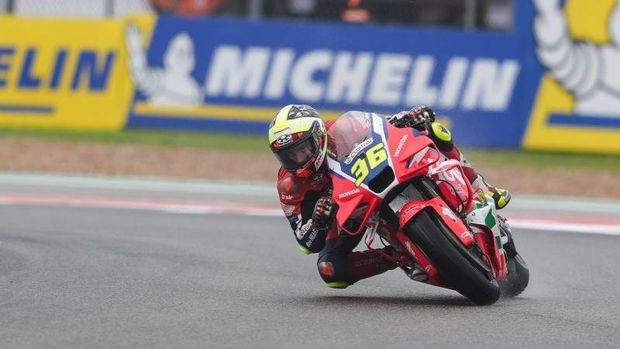 Array,Sprint Race MotoGP Jepang 2025: Bagnaia Asapi Marquez, Honda Gagal Podium