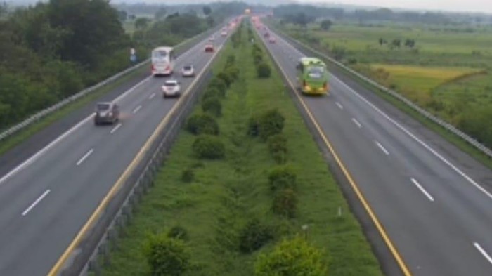 Array,One Way Nasional Tol Trans Jawa Berlaku, Simak Rutenya
