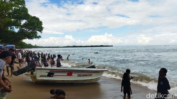 Top 16+ Pantai Sekitar Jakarta, Destinasi Pilihan Piknik Bareng Keluarga, 1. Aloha Pasir Putih PIK 2, 2. Pulau Macan, 3. Pantai Florida, 4. Pantai Carita, 5. Pantai Ancol, 6. Pantai Marunda, 7. Pulau Bidadari, 8. Pantai Sambolo 1, 9. Pantai Pasir Perawan, 10. Pulau Perak, 11. Pulau Tidung, 12. Pulau Untung Jawa, 13. Pantai Tanjung Lesung, 14. Pantai Sawarna, 15. Pantai Lontar, 16. Pantai Tanjung Layar