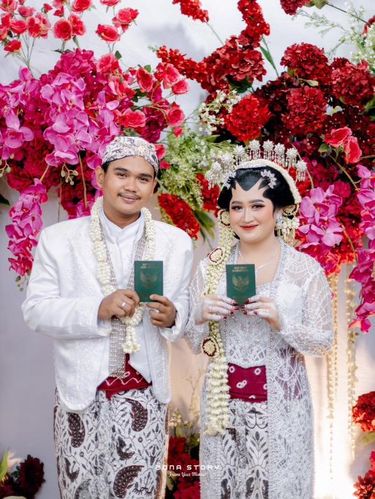 Array,Viral Pengantin Pria Menangis Saat Akad Nikah, Bikin Warganet Ikut Baper
