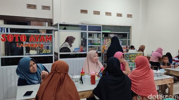 Array,Nggak Disangka, Kuliner Favorit Bule di Pulau Tidung Adalah...