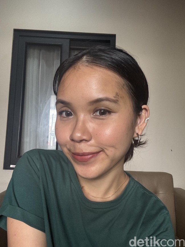 Array,Review: 3 Produk Lipstik Time Phoria yang Viral, Ini Plus-Minusnya