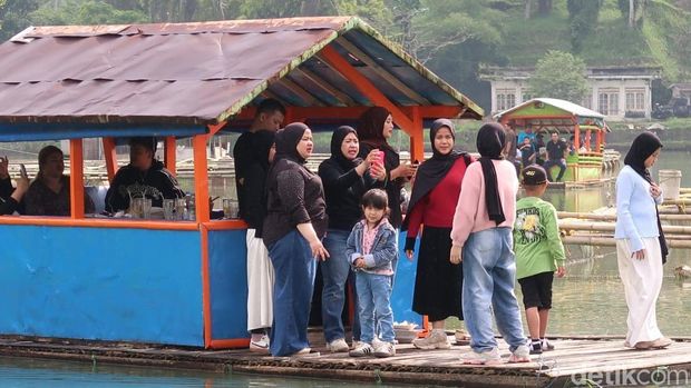 Array,Hidden Gem Bogor Favorit Turis Arab