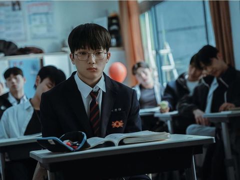 Array,Profil Pemain Weak Hero Class 2, Park Ji Hoon-Jun Young Jadi Siswa Suka Gelut