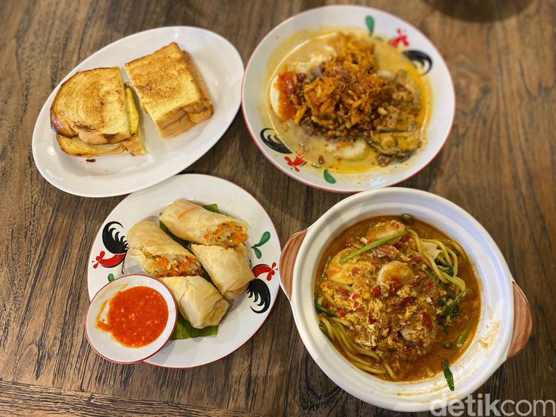 Straits: Ada Lontong Sayur Ayam Kari yang Gurih Smokey di Kopitiam Ini, Gaya Modern Homey, Hidangan Peranakan dan Nusantara, Lontong Sayur Ayam Kari yang Gurih Smokey, Mie Kangkung Belacan Topping Udang, Roti Bakar Kaya dan Popiah Bisa Jadi Camilan