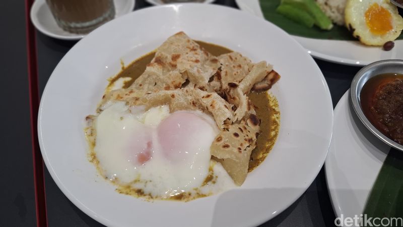 Nasi Lemak dan Canai Banjir Kuah Berempah di Gading Serpong, Riset Berbulan-bulan di Malaysia, Penyesuaian Rempah di Indonesia, Racikan Rasa Autentik, Inspirasi Sajikan Menu Unik, Racikan Minuman Asli Malaysia