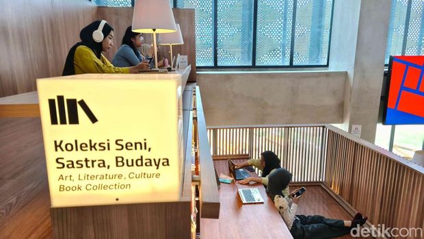 Array,Perpustakaan Jakarta, Spot Literasi Hits, Dekat Stasiun, Dilewati Jaklingko