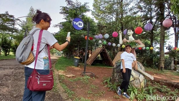 Array,Studio Alam TVRI Masihkah Jadi Favorit?