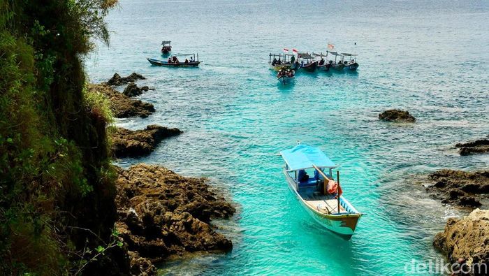 Array,Pulau Bedil, Raja Ampat dari Banyuwangi