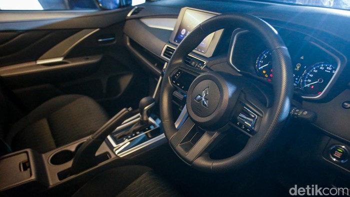 Array,Cara Nyetir Mobil Biar Irit Bensin