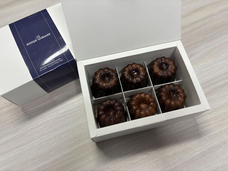 Adu Legit Renyah 3 Canele Prancis di Jakarta, Mana yang Paling Enak?, 1. Canele dari Le Meridien Jakarta, 2. Canele dari Don Bake Shop, Cek Canele Paling Enak di Jakarta di Halaman Berikutnya!, 3. Canele dari Sophie Sophie Authentique, 4. Juara Canele Terlezat