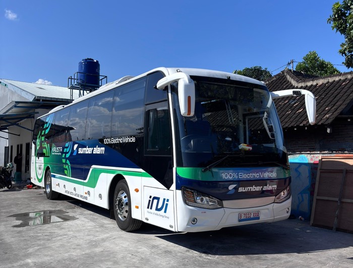 Array,Ini Tantangan Bus AKAP Listrik Sumber Alam Rute Yogya-Bekasi
