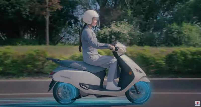 Array,Motor Listrik Pertama Suzuki Resmi Dijual, Segini Harganya